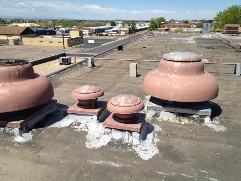 
    Englewood Commercial Roof Repair and Coating Options